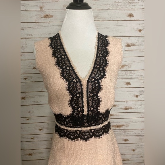 *SOLD* Rebecca Taylor pink and black lace coquette twee sleeveless tweed dress - Picture 2 of 6